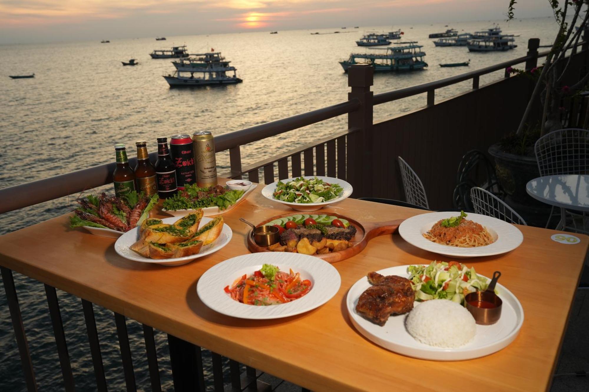 Aparthotel Sunset Sorrento Phú Quý Zewnętrze zdjęcie